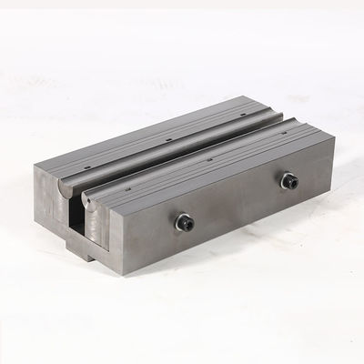 42CrMo Material Press Brake Punch Tooling Lower Press Brake Bottom Die